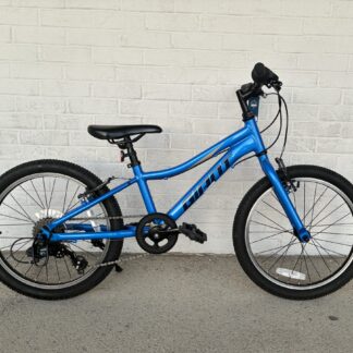 Used Giant XTC Jr. Lite Azure Blue Kid's Bicycle
