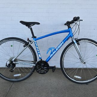 USED RALEIGH CADENT SIZE SMALL BLUE/SILVER FITNESS HYBRID (IN STOCK!)